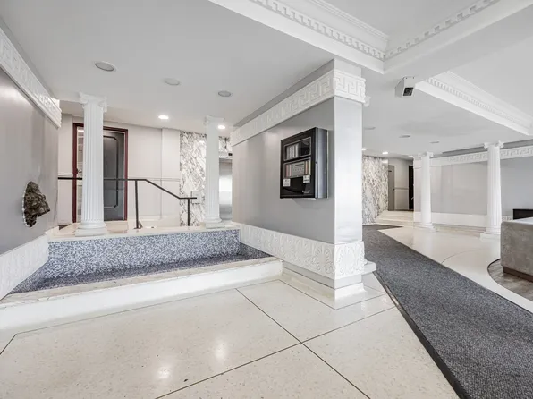 4415 Bathurst Street