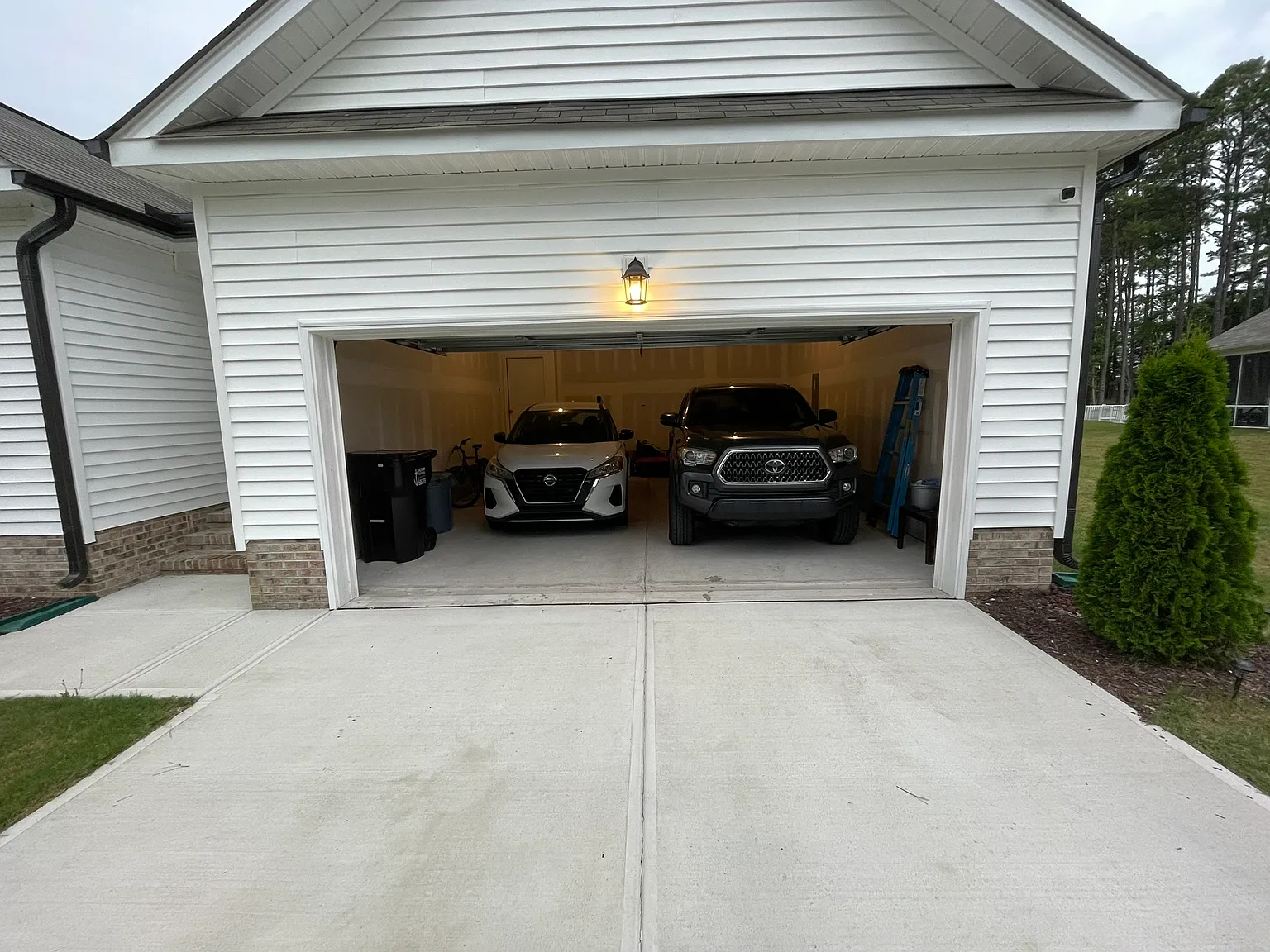 3 bed, 1676 sqft, $2,250 — Photo 2