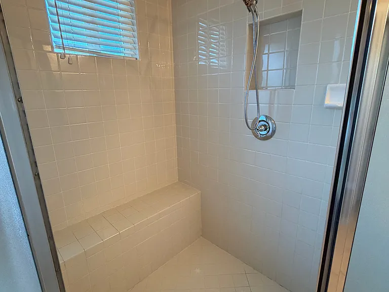 424 Crescent Dr — Photo 25