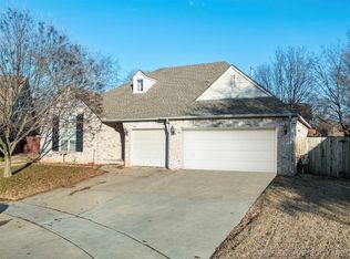2305 S Kalanchoe Ave, Broken Arrow, OK 74012