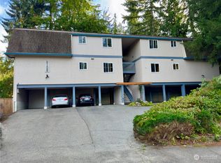 9102 236th St SW, Edmonds, WA 98026