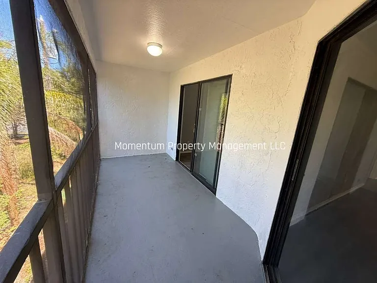 198 N Fernwood Ave #2 — Photo 20