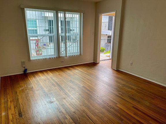 4th image of 3650 Florida St Unit N