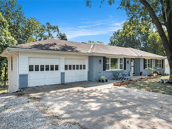 4th image of 505 Spelman Dr