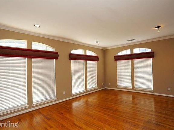 2020-fairview-st-houston-tx-building-photo(5)