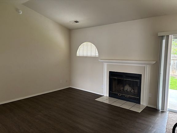 4th image of 5535 W Mesa Ave