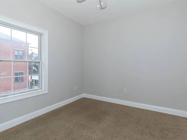 Garden Street Apartments — Photo 17