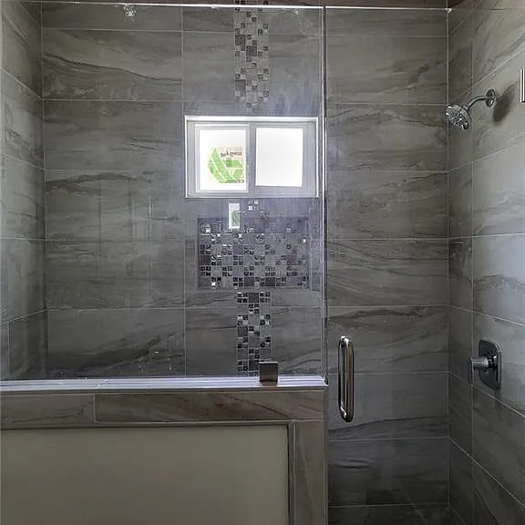 1037 French Ave #2 — Photo 8