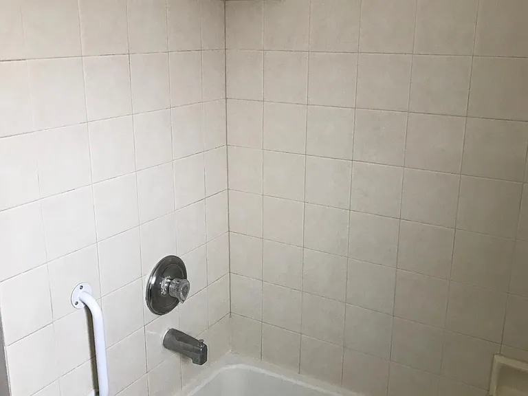 480 W Carter St — Photo 10