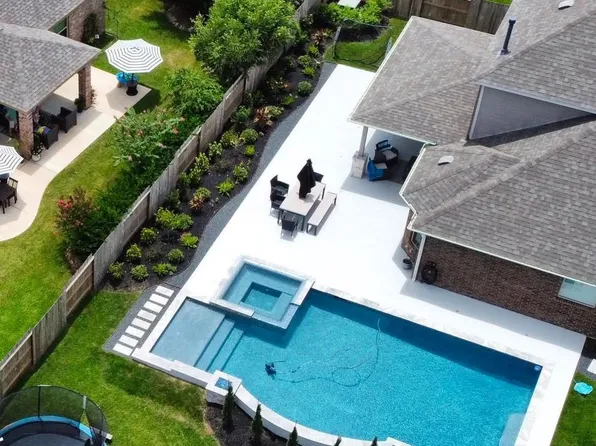 2600 Mystic Springs Ln, League City, TX 77573