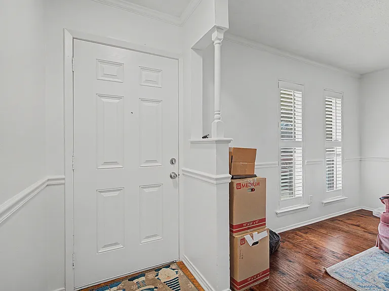 2009 Charleston Dr — Photo 7