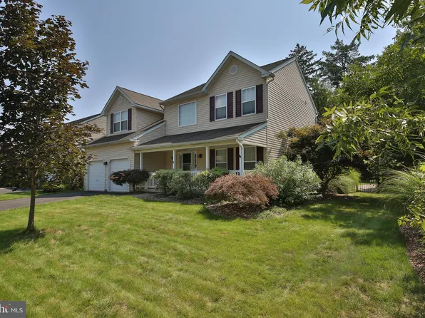 301 Pennington Way, Perkasie, PA 18944