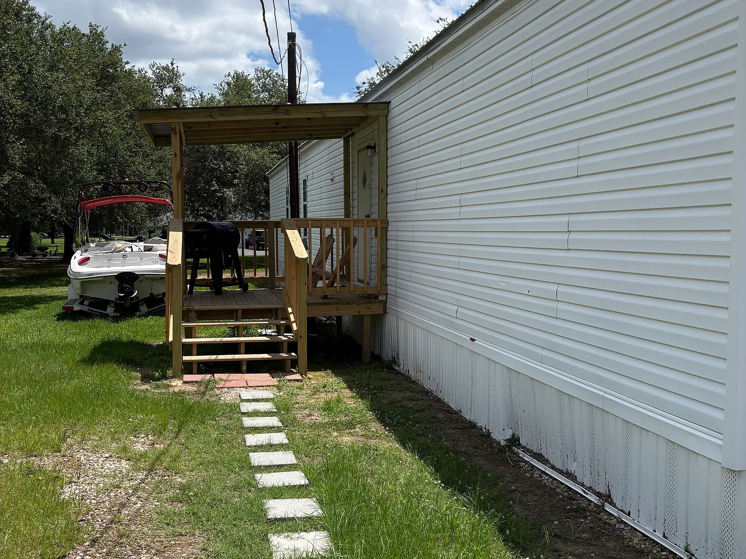 3 bed, $1,300 — Photo 3