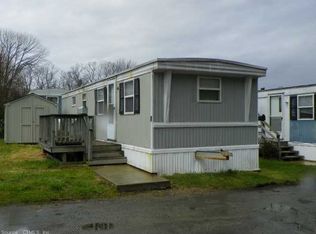8 Ferri Dr, Waterford, CT 06385