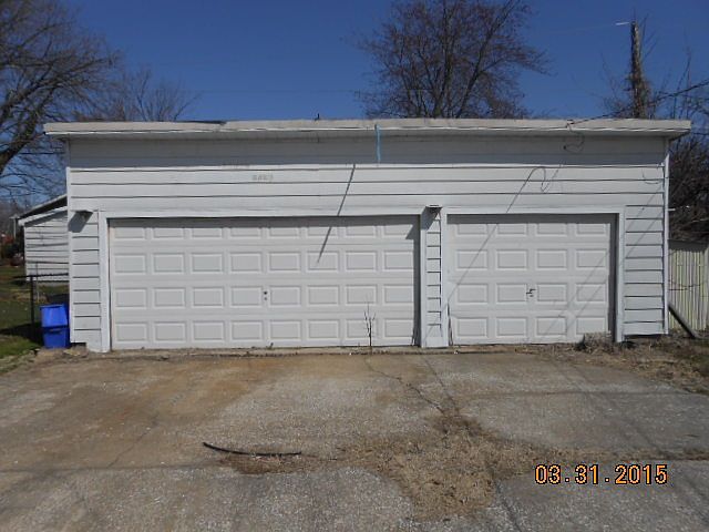 2nd image of 1662 Keck Ave