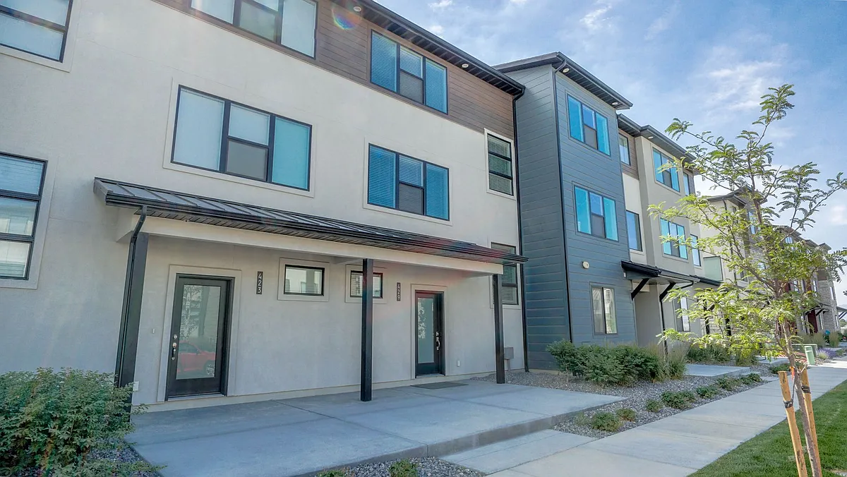 Building Photo - 429 S Willow Leaf Rd