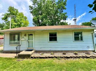305 W Saint Joseph St, Southern View, IL 62703