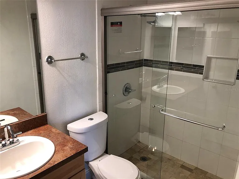 6112 Westgate Dr #101 — Photo 7