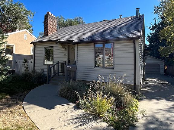 2nd image of 2022 E Sunnyside Ave