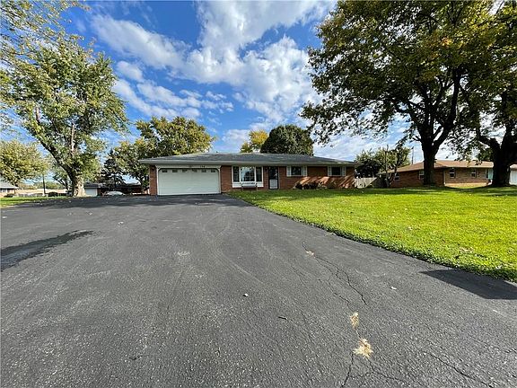 5th image of 134 Hargeo Dr