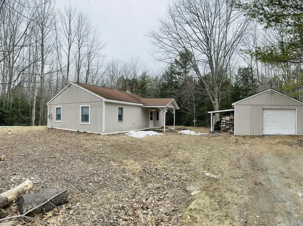 108 Nelson Road, Pittston, ME 04345