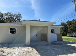 2102 South St, Fort Myers, FL 33901