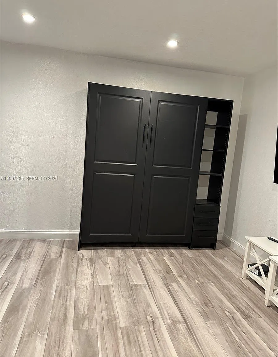 Oasis On The Beach Condo — Photo 4
