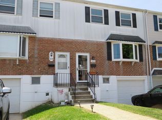 12032 Farwell Rd, Philadelphia, PA 19154