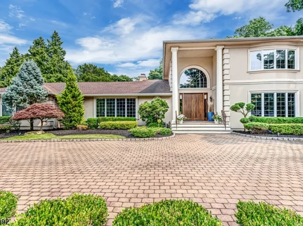 34 Tree Top Dr, Springfield Twp., NJ 07081