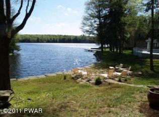 223 Waynewood Rd, Lake Ariel, PA 18436