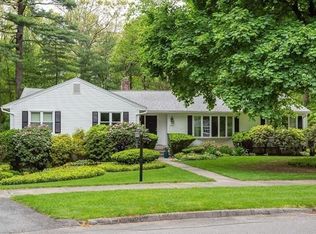 336 Inverness Ln, Longmeadow, MA 01106