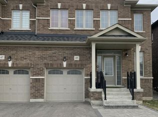 45 Rich Cres, Whitby, ON L1P 1V9