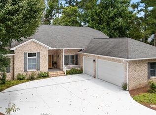 106 Roanoke Ln, Chocowinity, NC 27817