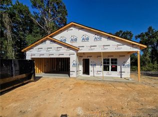 950 Stevens St, Raeford, NC 28376