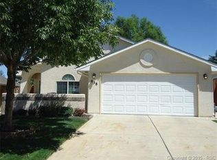 838 Edna Ln, Pueblo, CO 81005