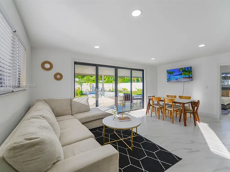 415 NW 133rd St — Photo 10
