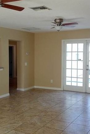 5th image of 3321 Arnold Ave