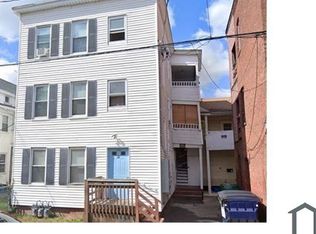 93 School St #93, Chicopee, MA 01013