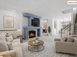 3176 Juniper Ln APT E, Saint Paul, MN 55125