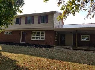 135 E Buffalo Church Rd, Washington, PA 15301