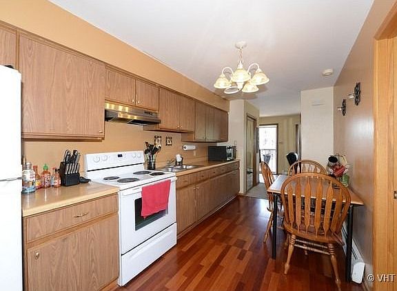 5th image of 4252 Joliet Ave APT D