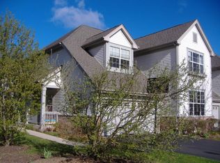 801 Linden Cir, Hoffman Estates, IL 60169