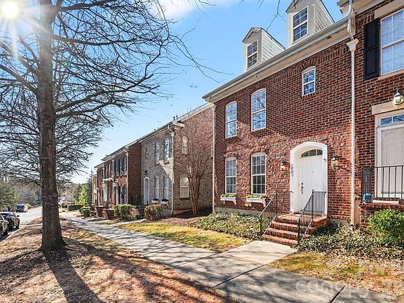 2nd image of 180 Singleton Rd