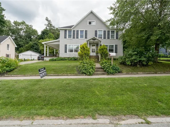 47 Champion St, Carthage, NY 13619