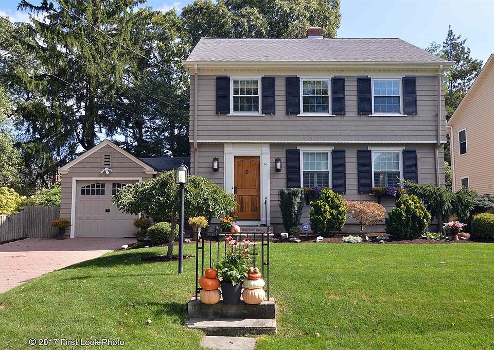 1st image of 24 Gertrude Ave