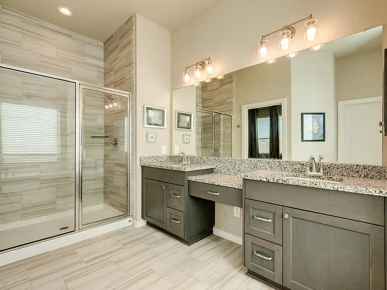 12917 Ocean Breeze Ln — Photo 11