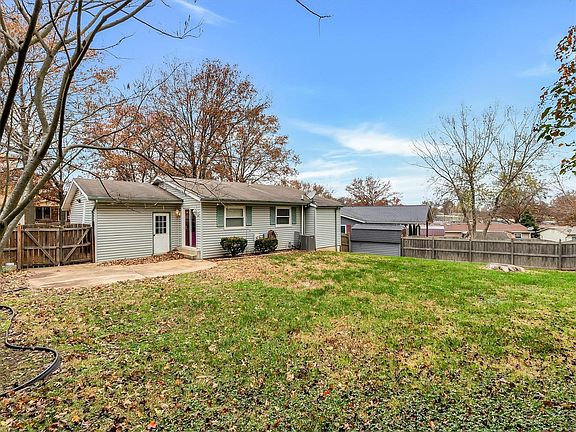 5th image of 2712 Creekmont Ln