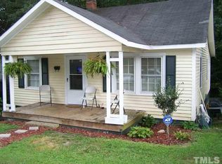 317 Oak St, Henderson, NC 27536