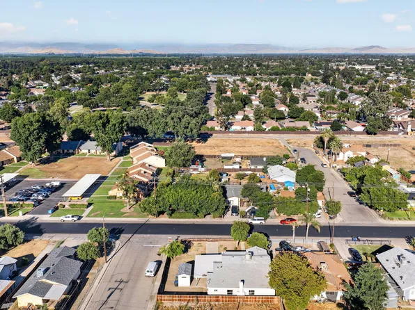 1919 N Bridge Street, Visalia, CA 93291
