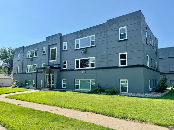 10 9th Ave NE APT 10, Aberdeen, SD 57401